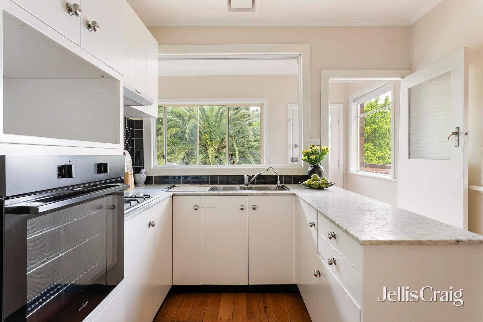 310 Moreland Road, Brunswick West image 5