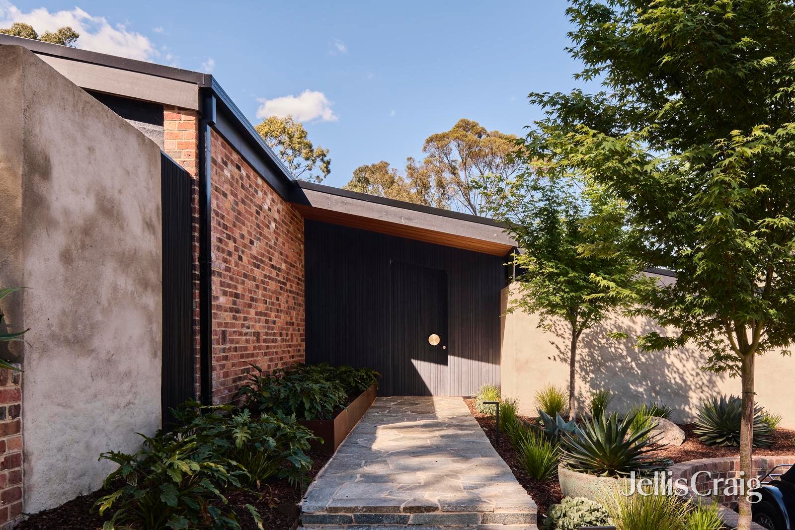 310 Reynolds Road, Research image 3