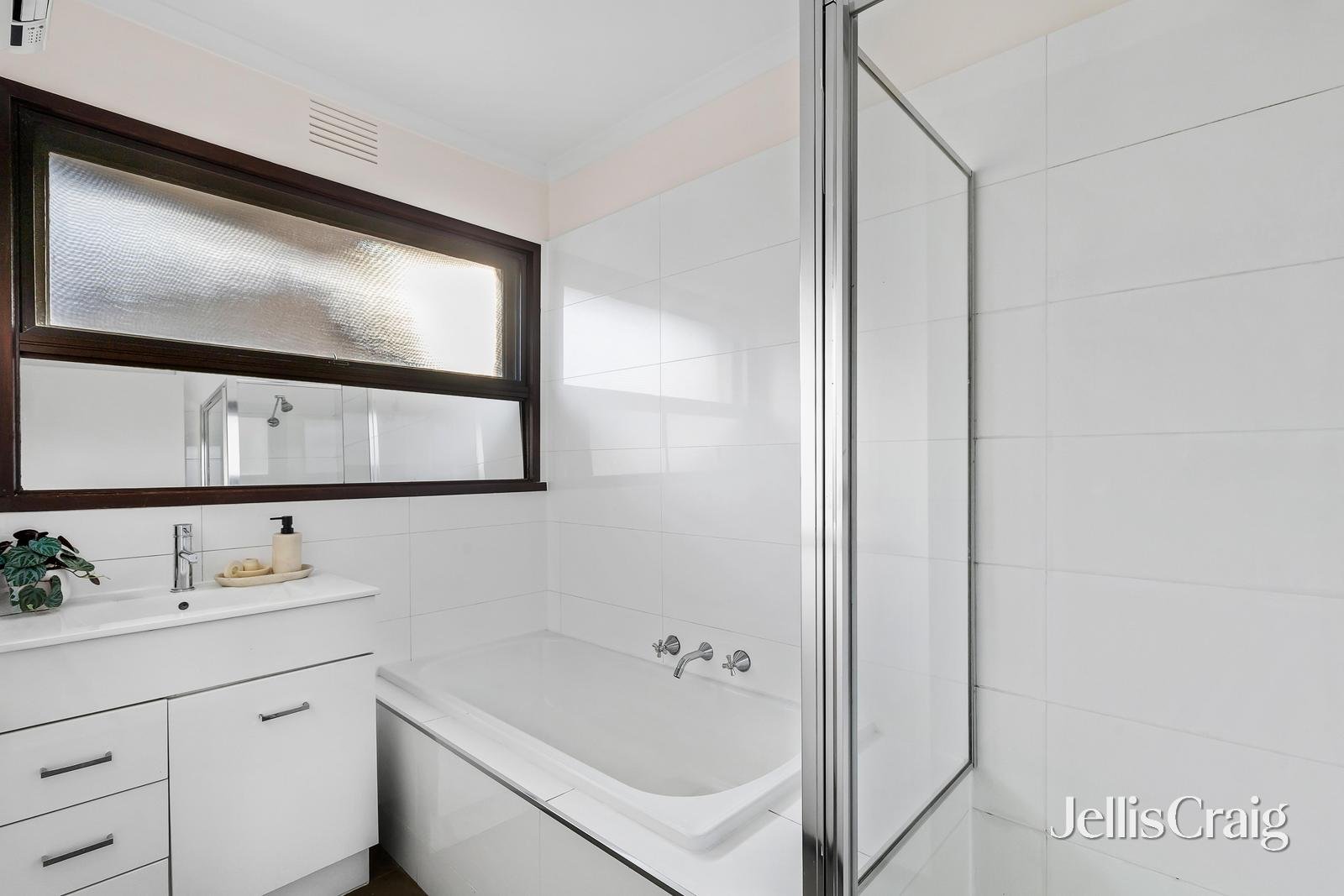 3/10 Tyndall Street, Surrey&nbsp;Hills image 5