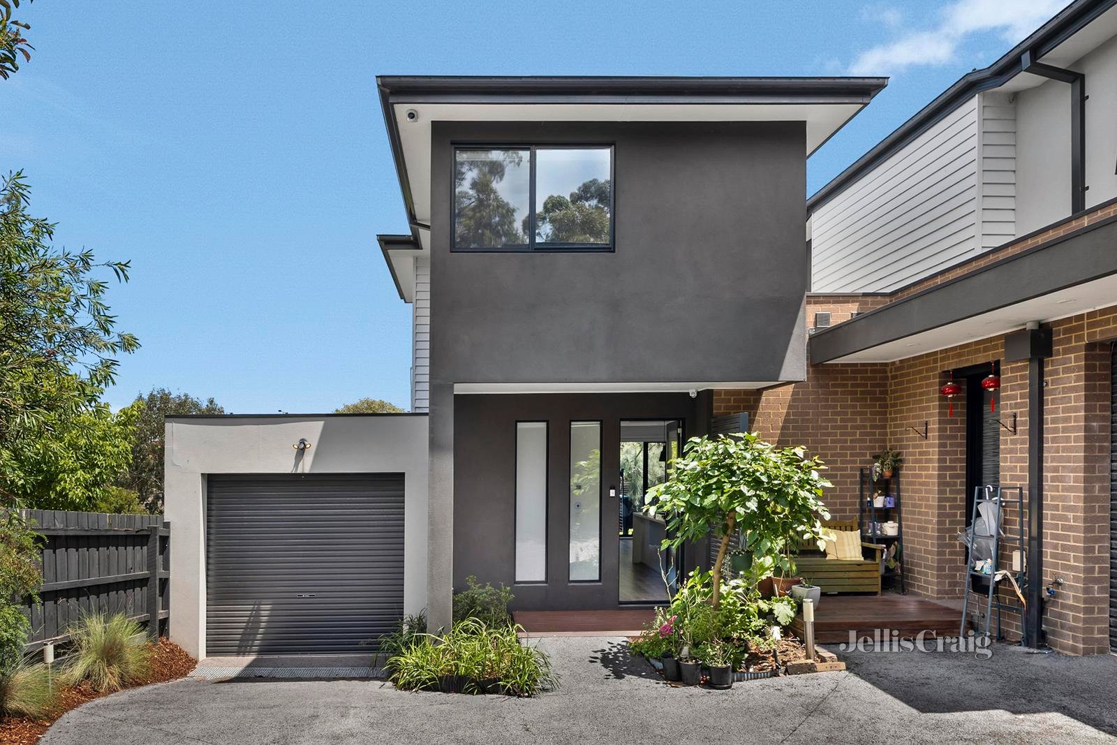 3/10 Ware Crescent, Ringwood East image 1