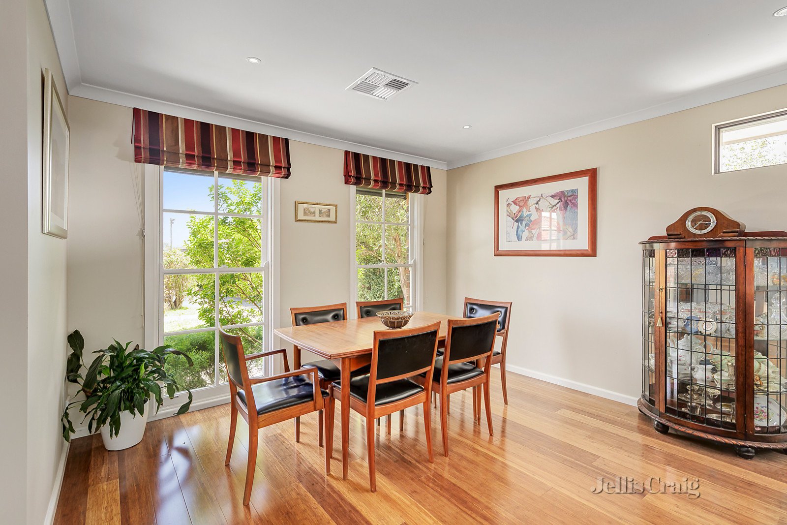 3/10 Westminster Street, Balwyn image 3