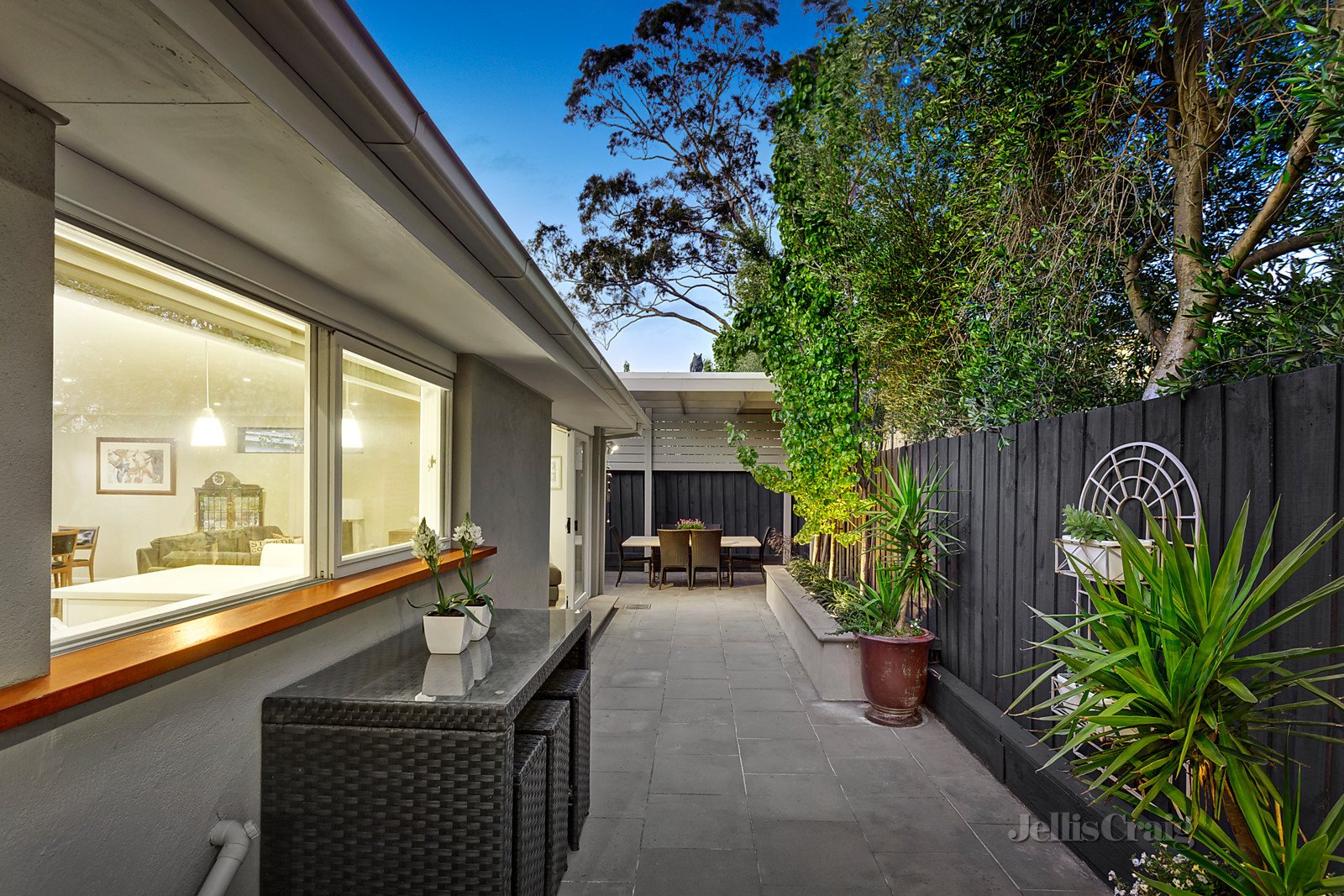 3/10 Westminster Street, Balwyn image 8