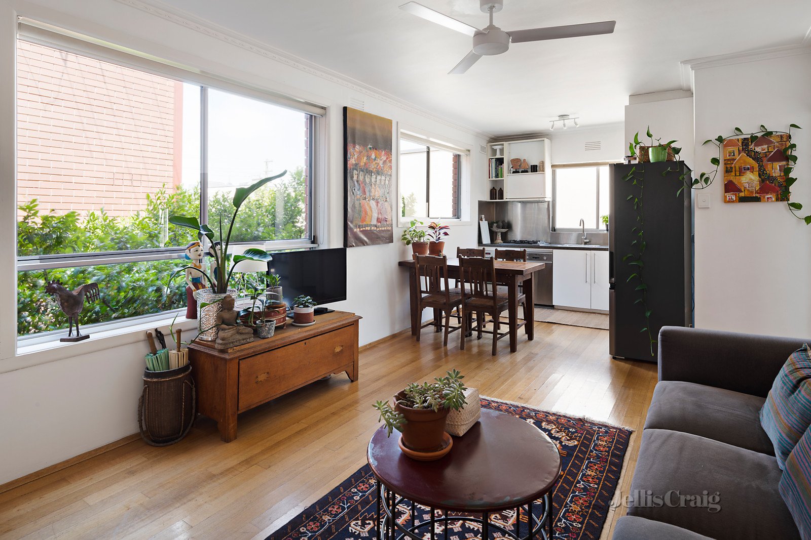 3/100 Easey Street, Collingwood image 1