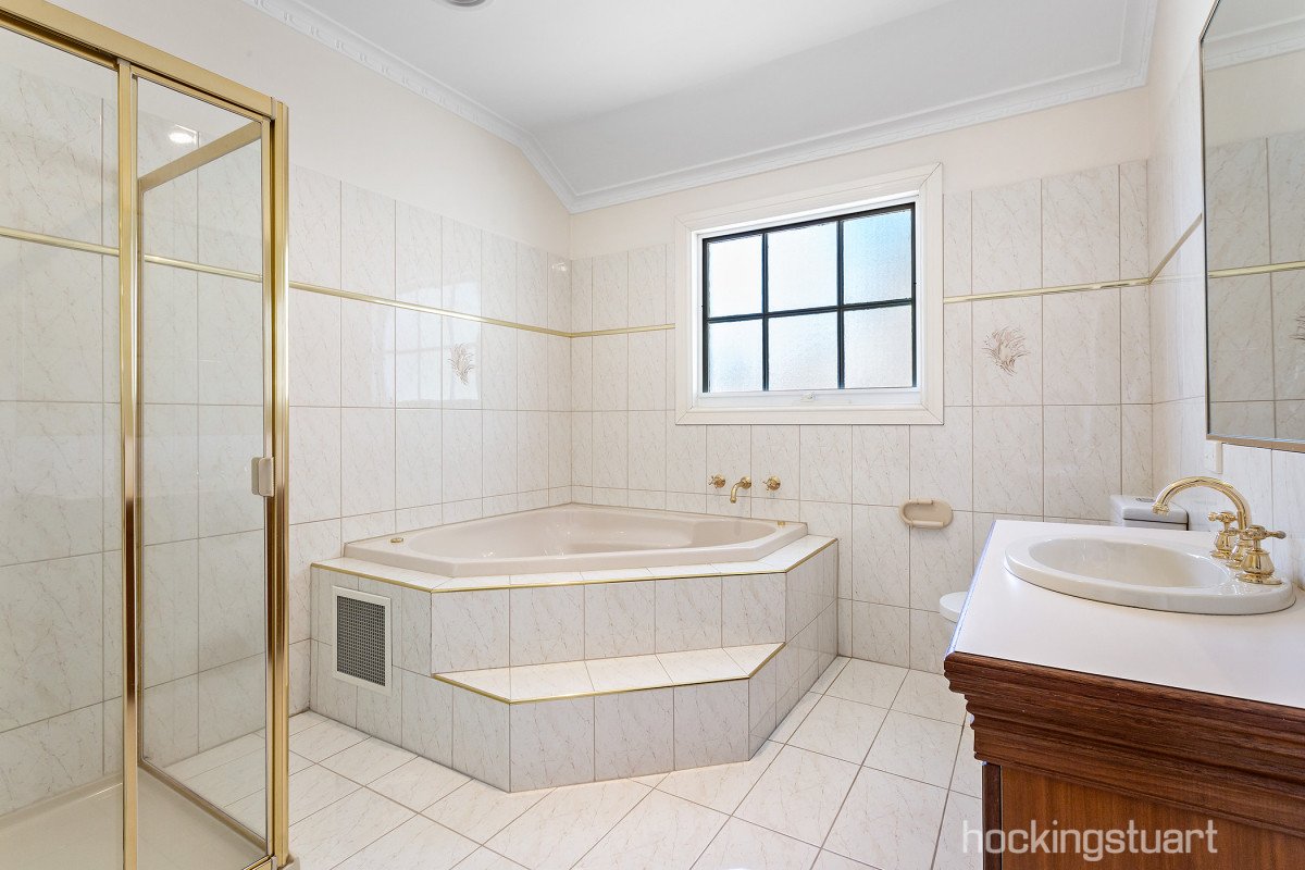 3/101 Strabane Avenue, Balwyn image 7