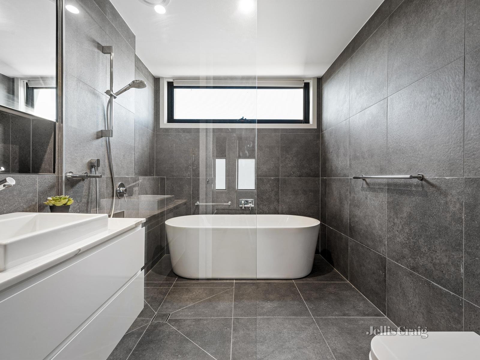 3/102 Atkinson Street, Templestowe image 9