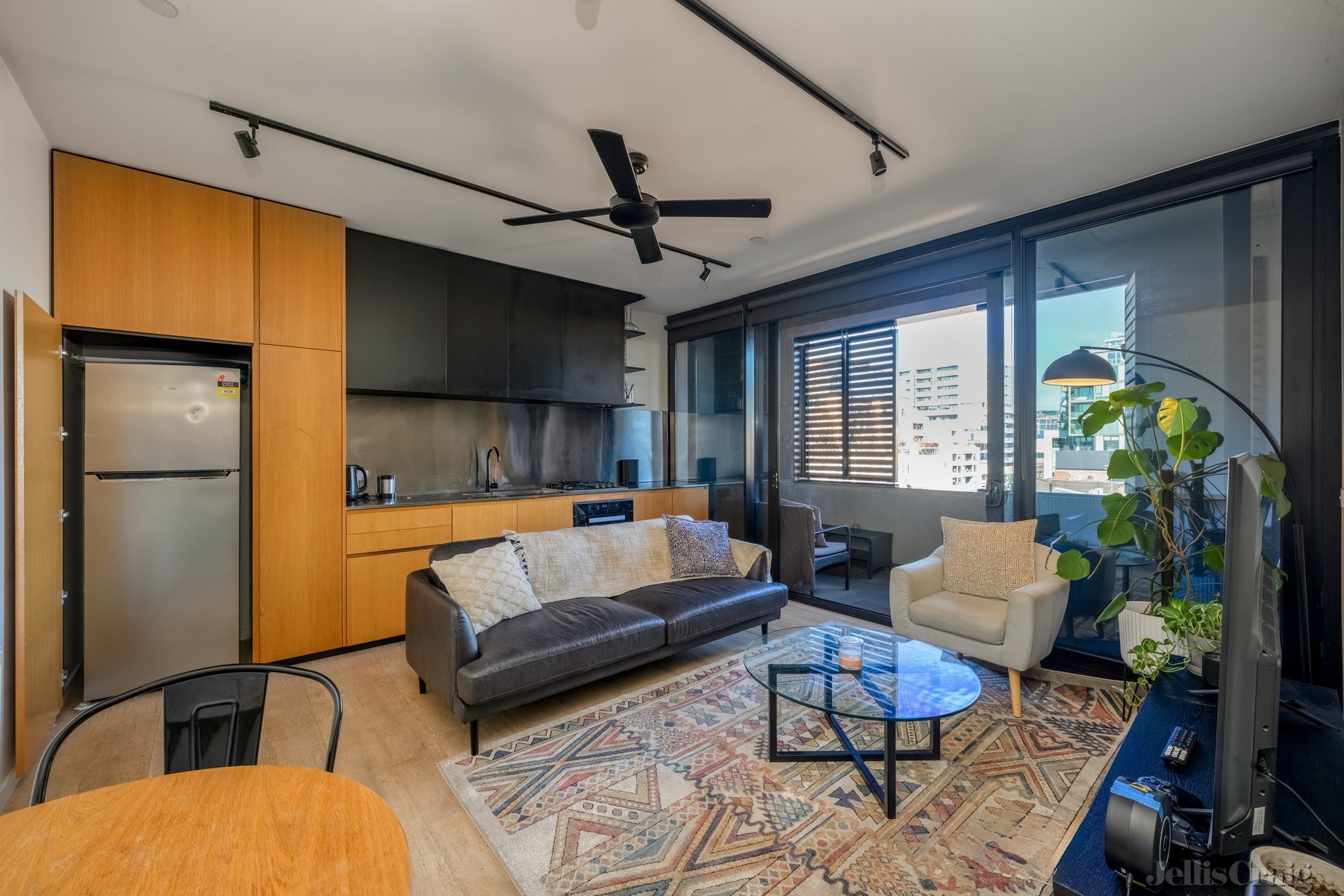 310/20 Peel Street, Collingwood image 2