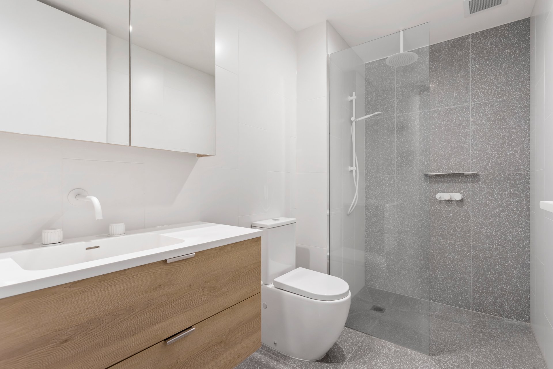 Property Gallery Thumbnail 7