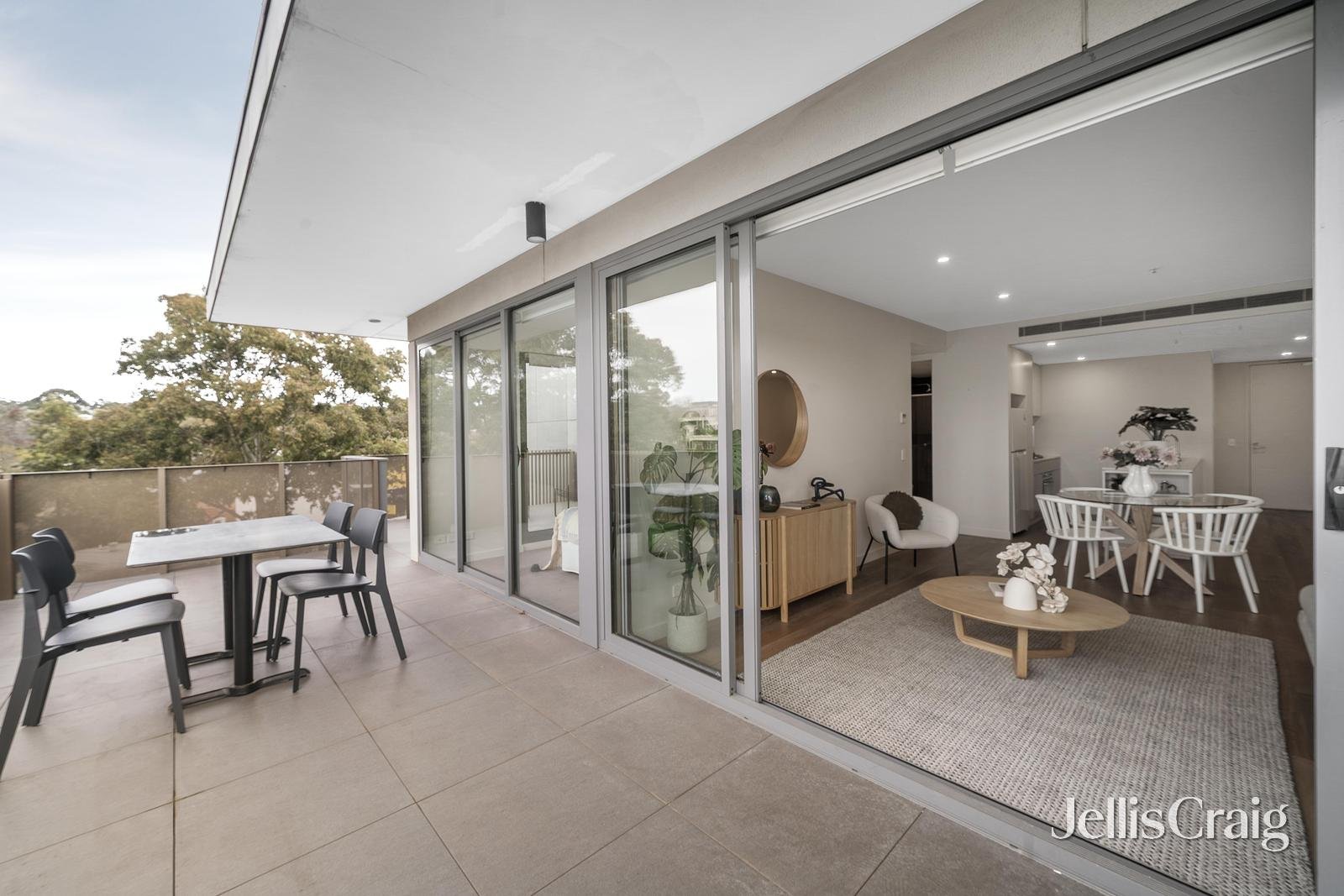 310/3 Tannock Street, Balwyn North image 3