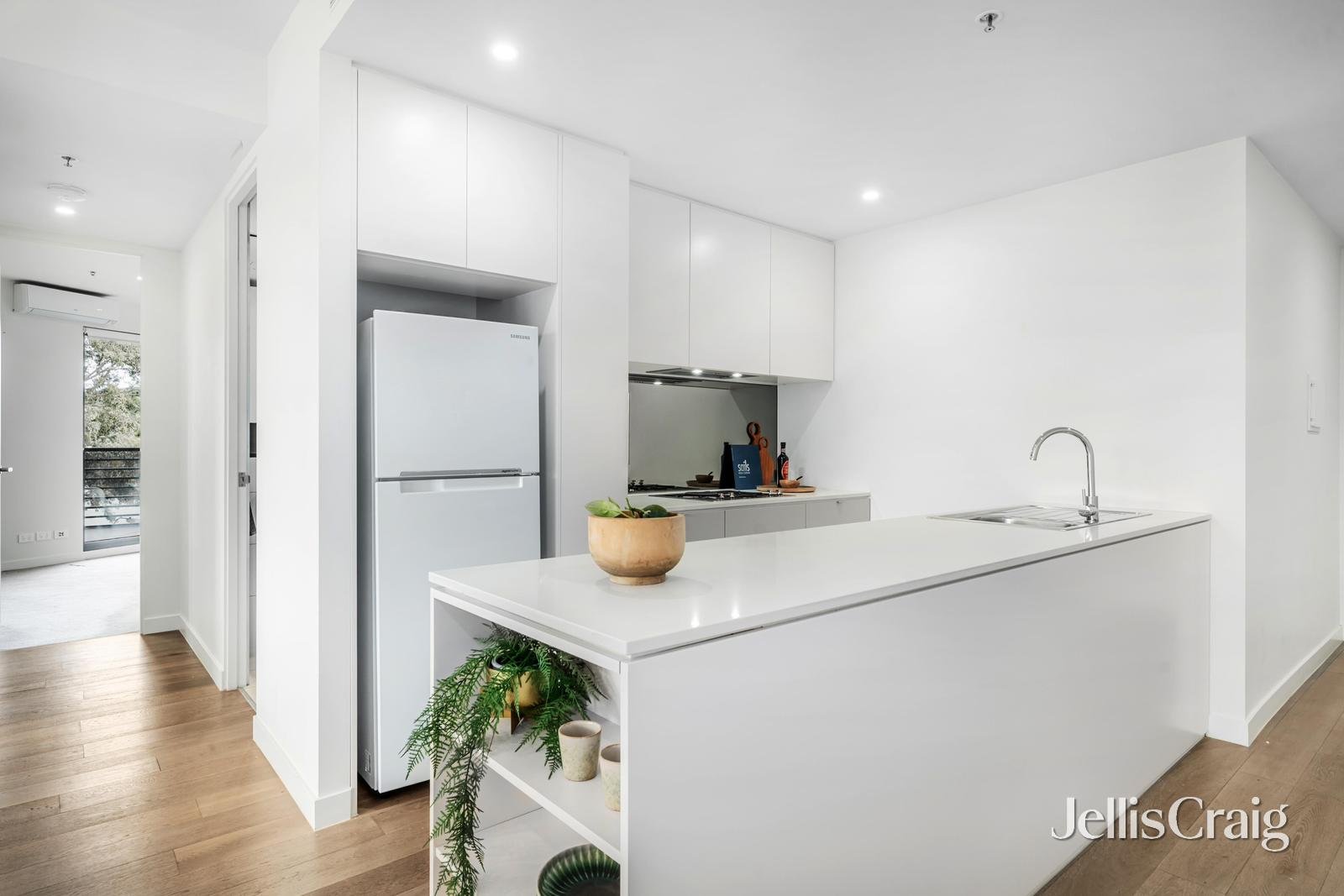 310/3 Tannock Street, Balwyn North image 4