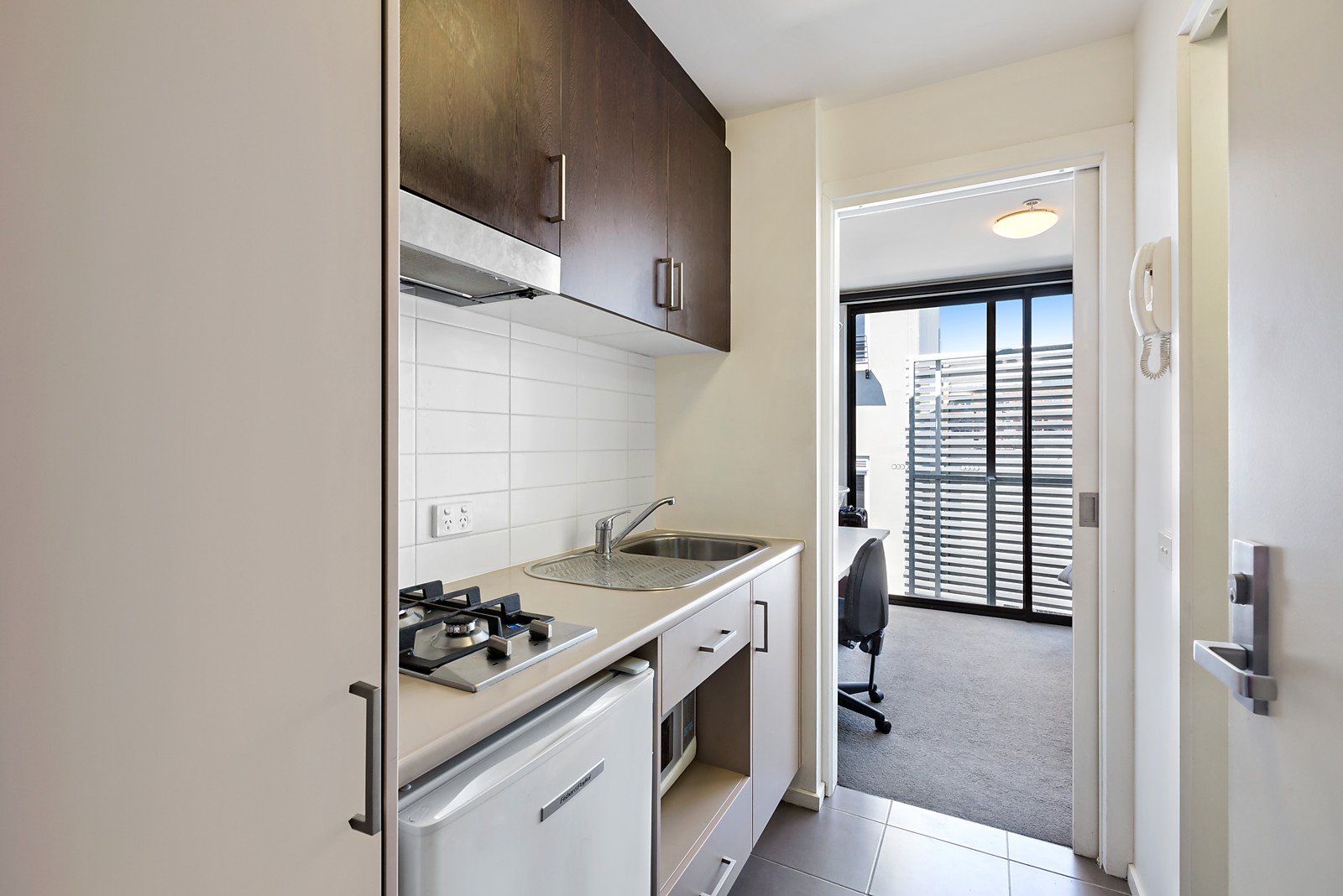 310/32 St Edmonds Road, Prahran image 2