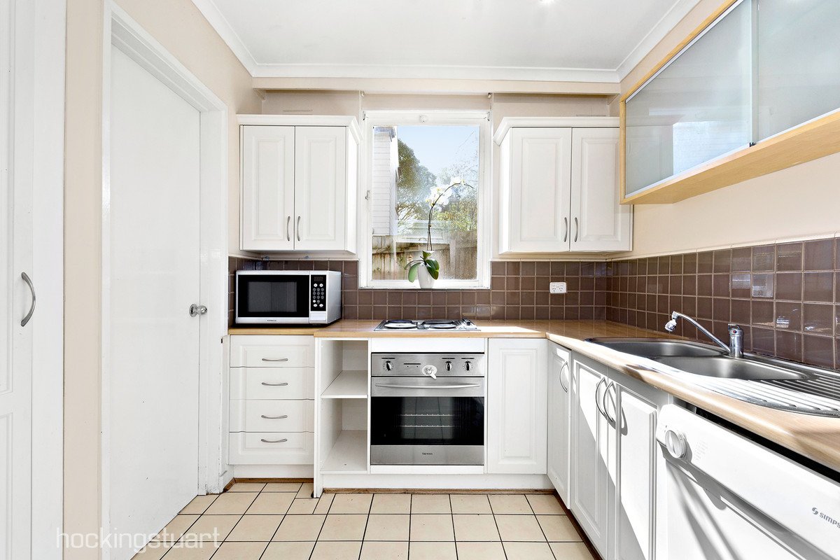 3/1049 Burke Road, Hawthorn East image 4