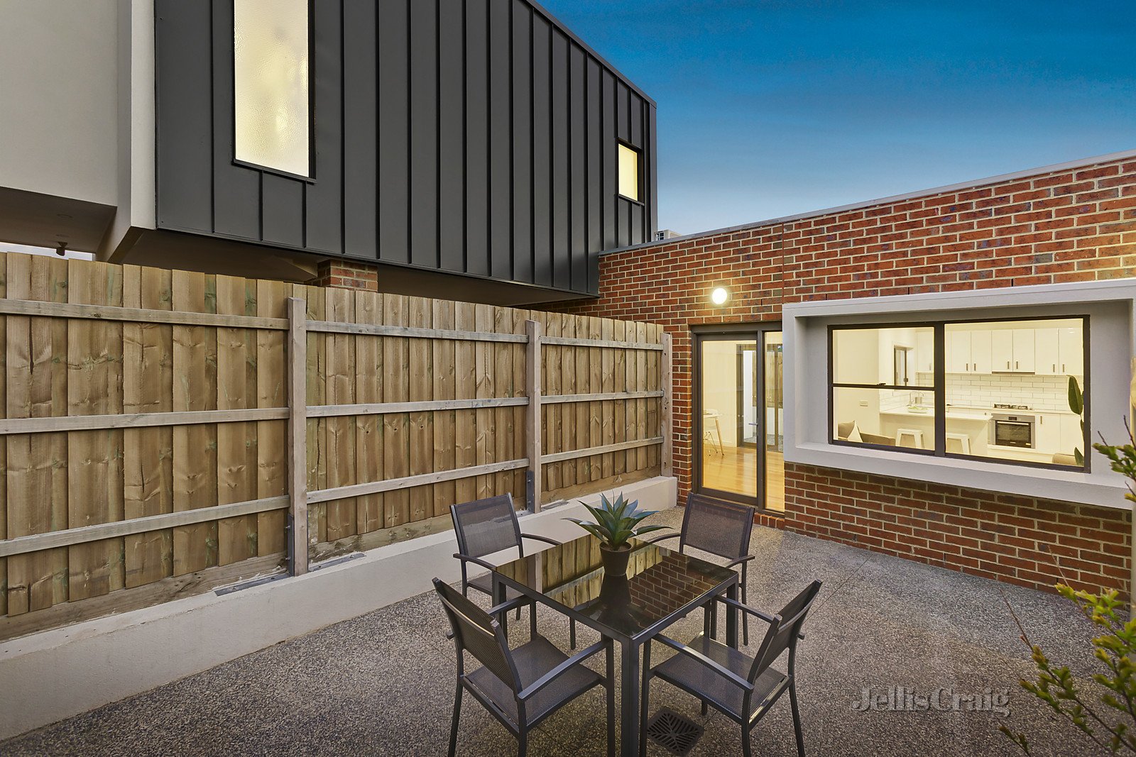 3/105 Arthurton Road, Northcote image 5