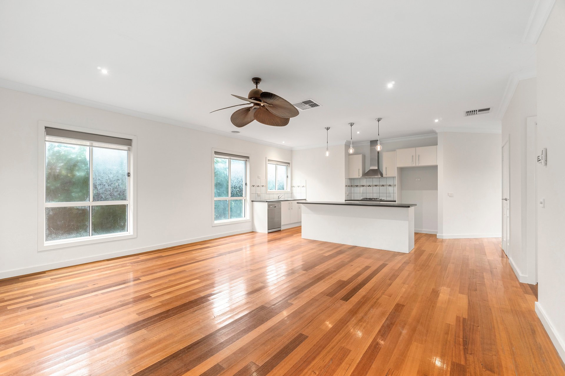 3/105 Bonnie View Road, Croydon North image 2