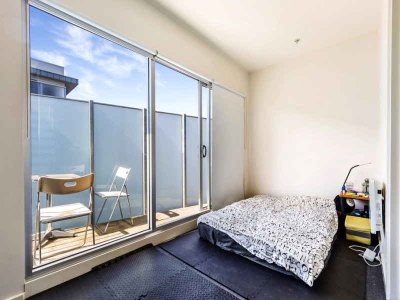 310/6 Bruce Street, Box Hill image 2
