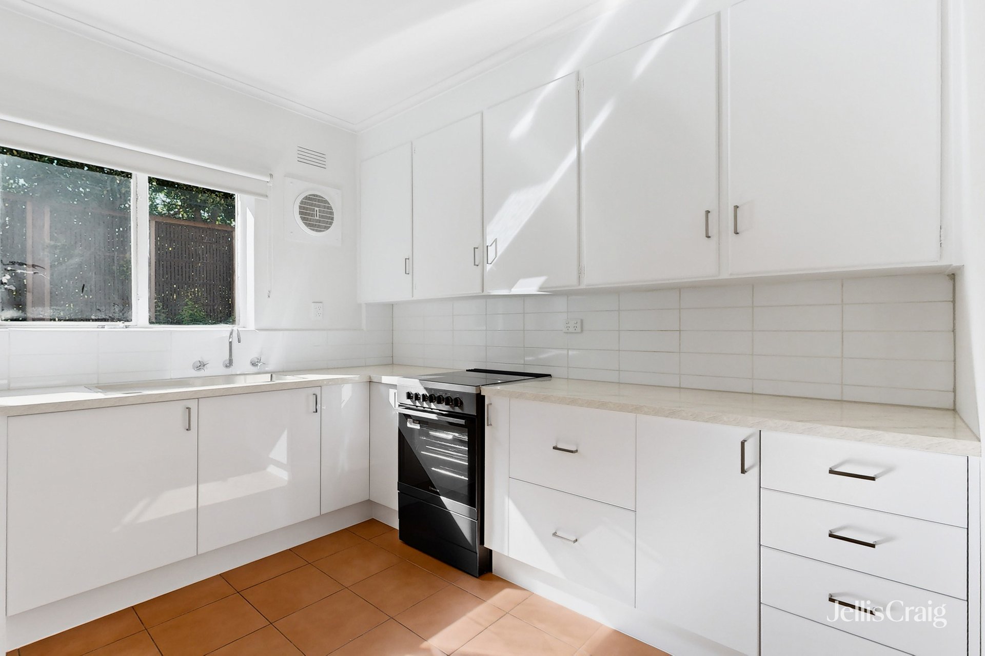 3/1069-1071 Malvern Road, Toorak image 3