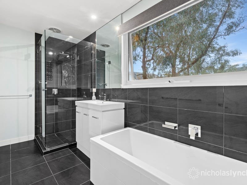 Property Gallery Thumbnail 4