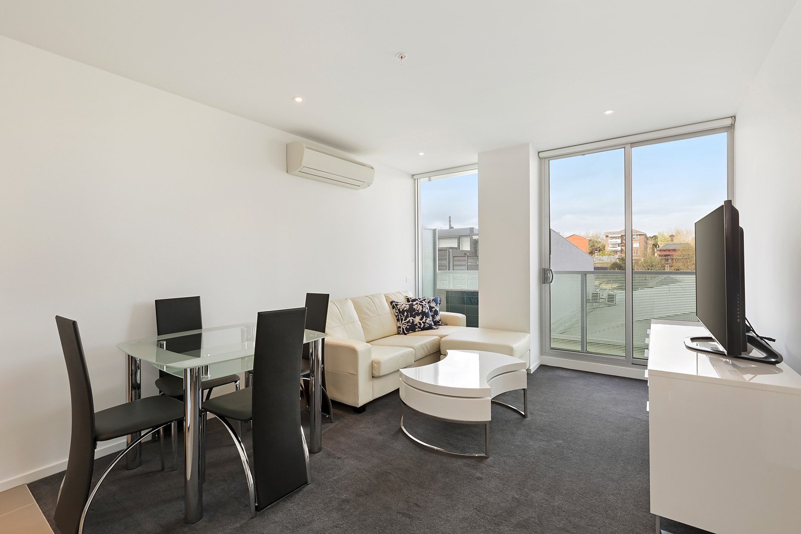 310/77 River Street, South Yarra image 1