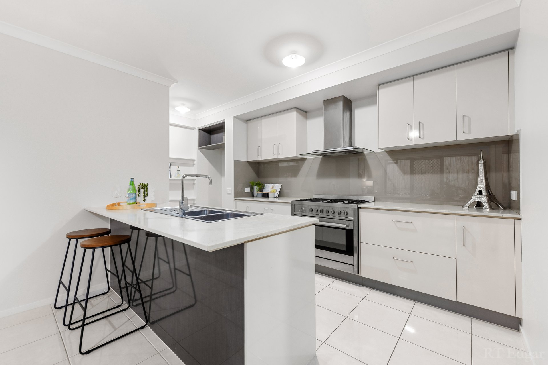 Property Gallery Thumbnail 5
