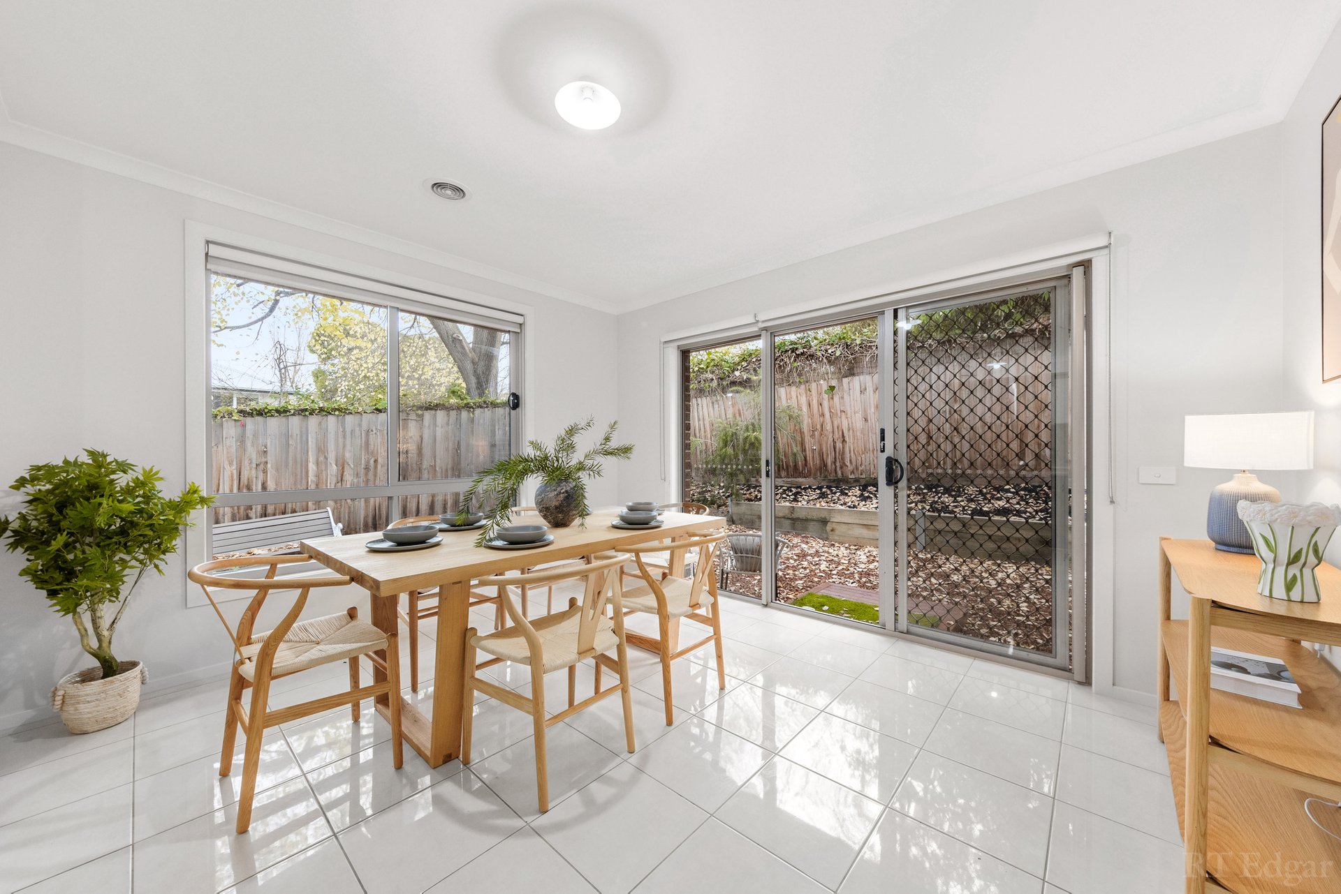 Property Gallery Thumbnail 8
