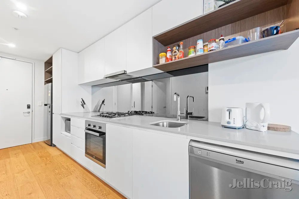 310B/1093 Plenty Road, Bundoora image 3