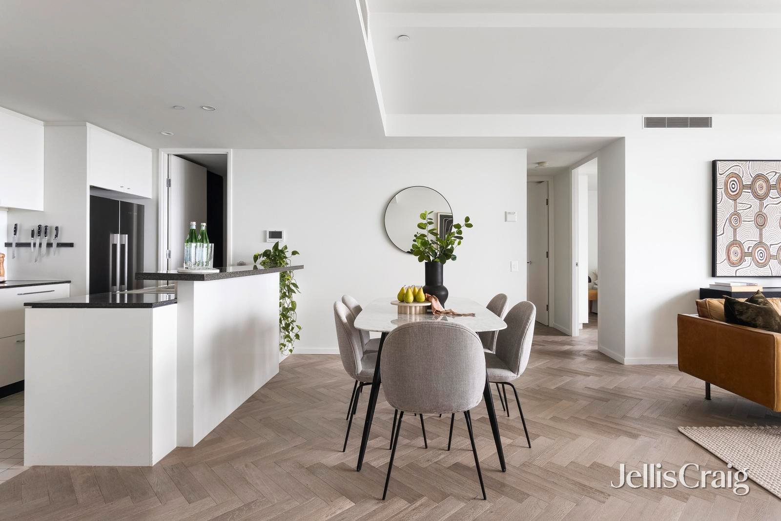 31/1 Beach Street, Port Melbourne image 4