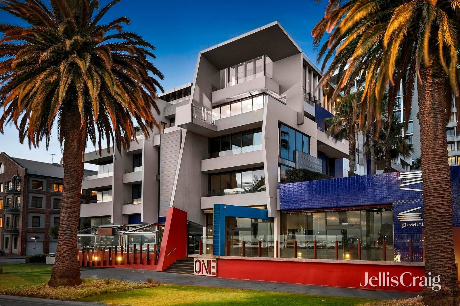 31/1 Beach Street, Port Melbourne image 12