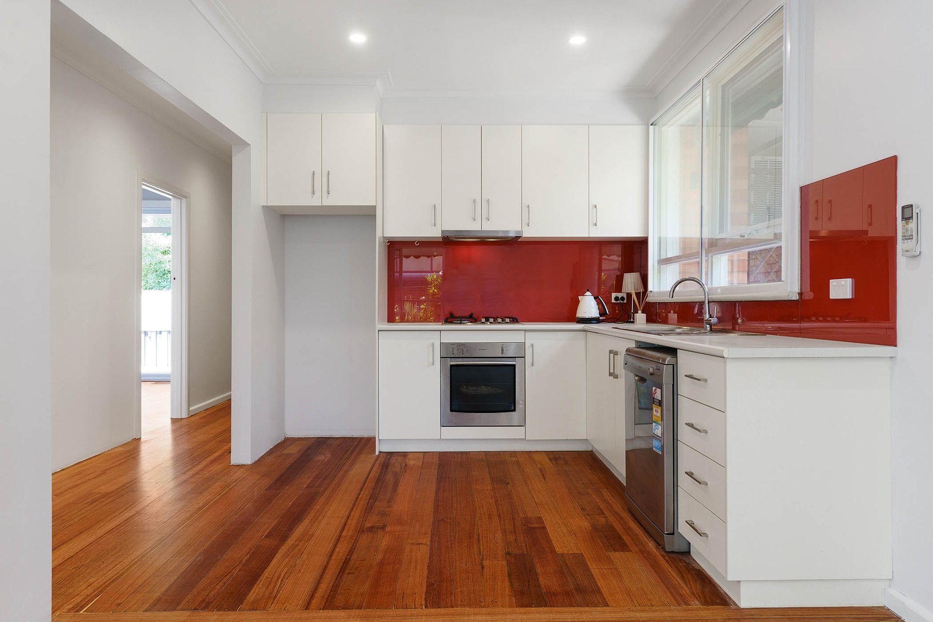 Property Gallery Thumbnail 6