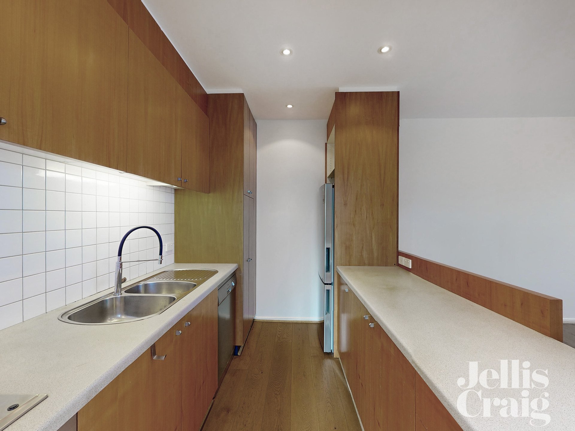 31/1 Domville Avenue, Hawthorn image 5