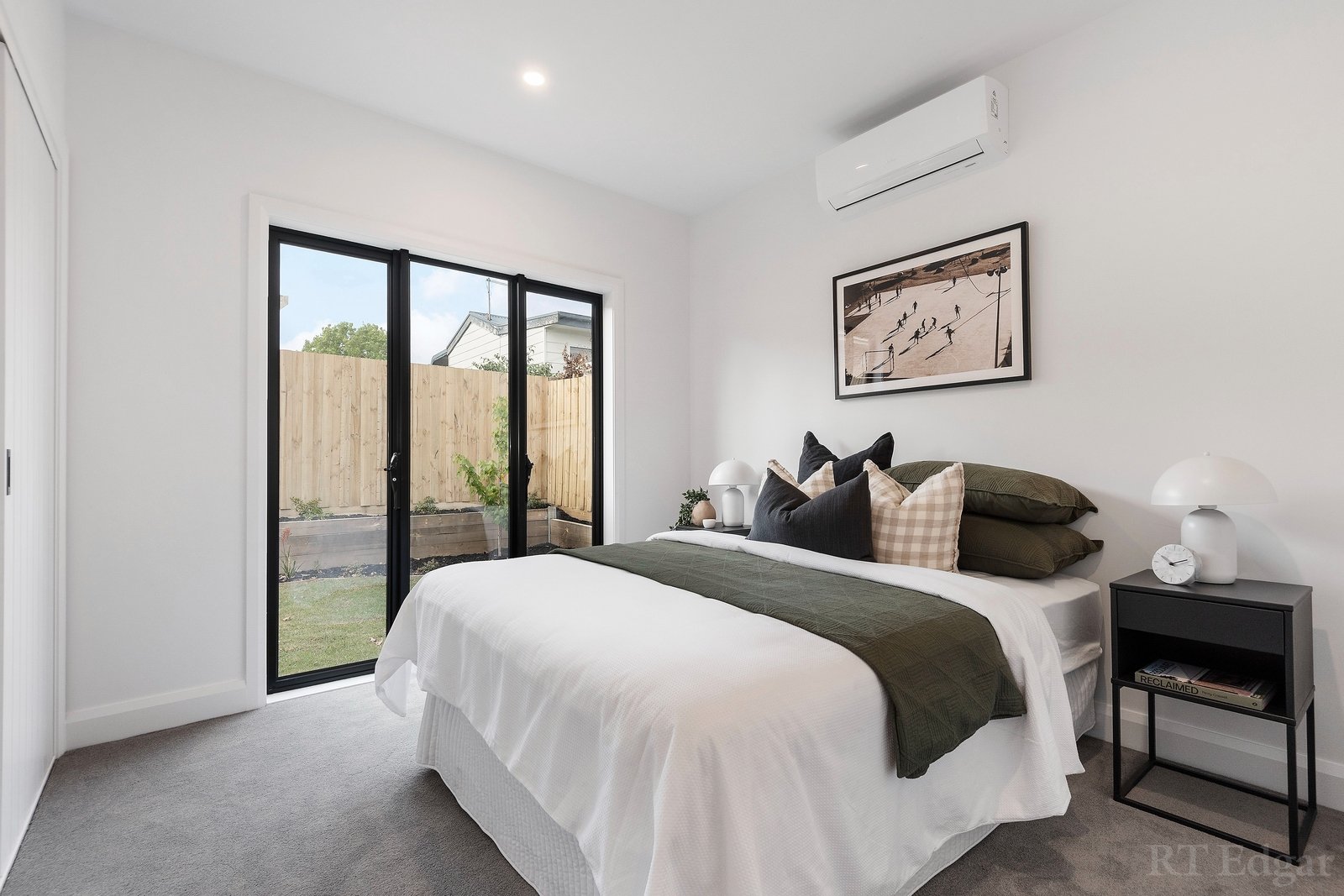 Property Gallery Thumbnail 7