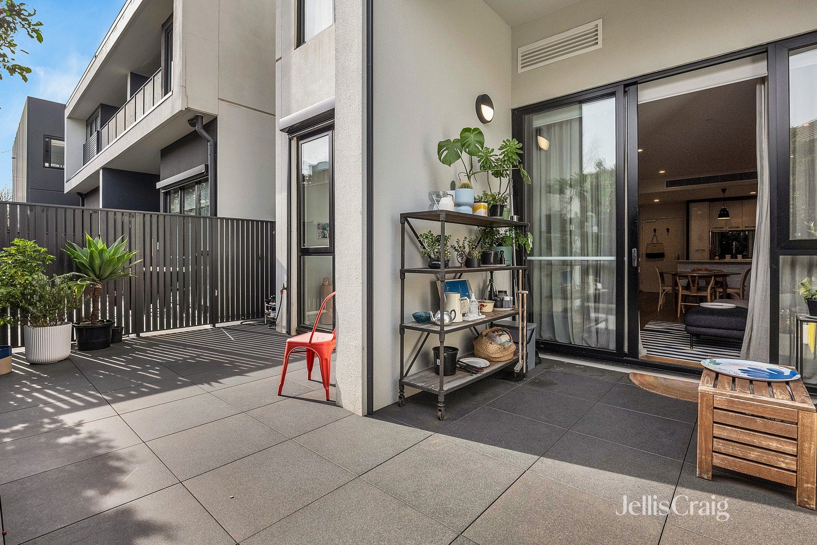 3/11 Glass Street, Essendon image 10