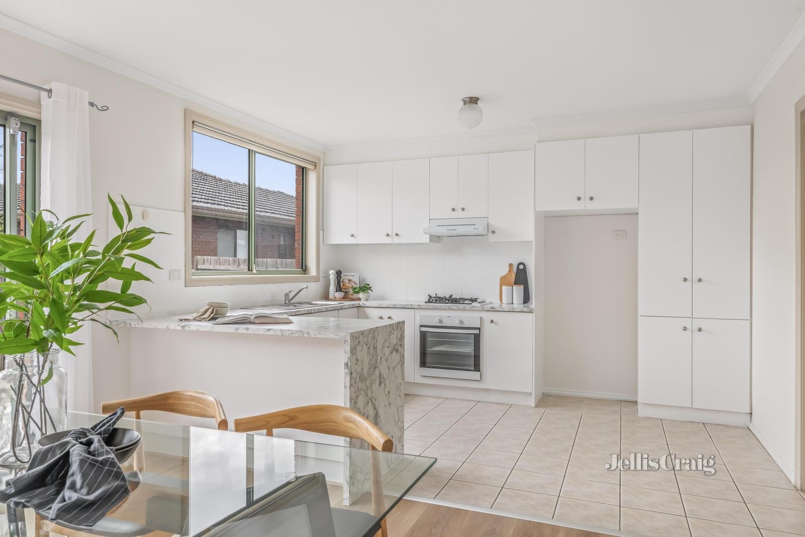 3/11 Iona Street, Clayton image 5