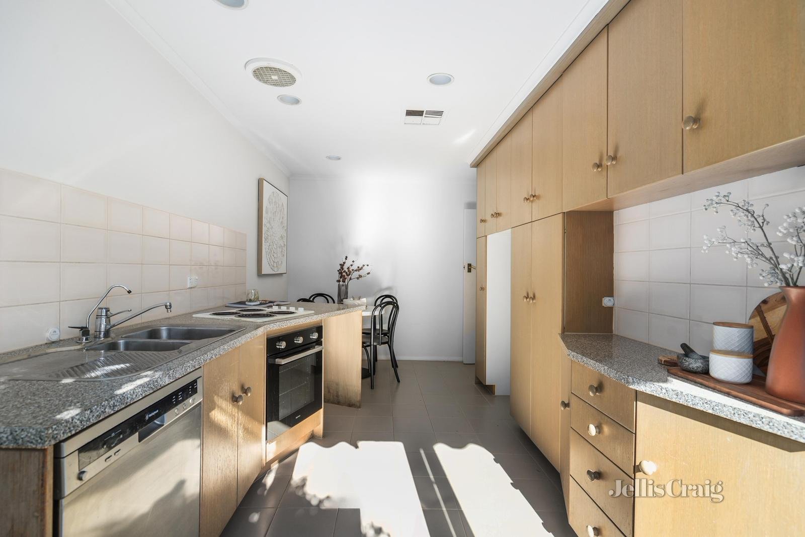 3/11 Northcote Avenue, Balwyn image 4
