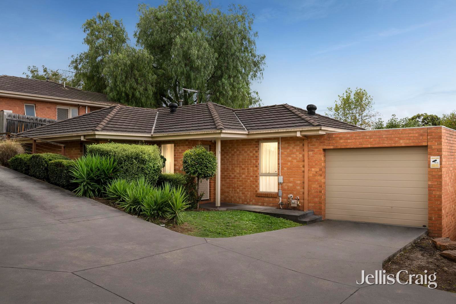 3/11 Peden Street, Chirnside&nbsp;Park image 1