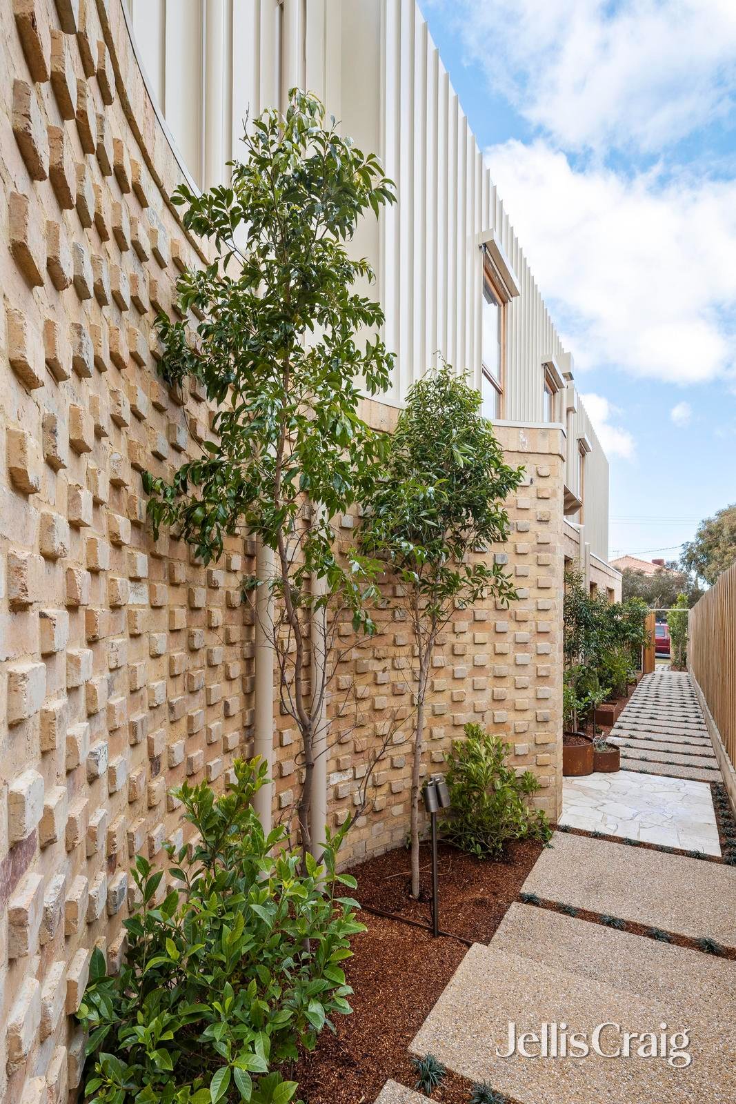 3/11 Pender Street, Thornbury image 17