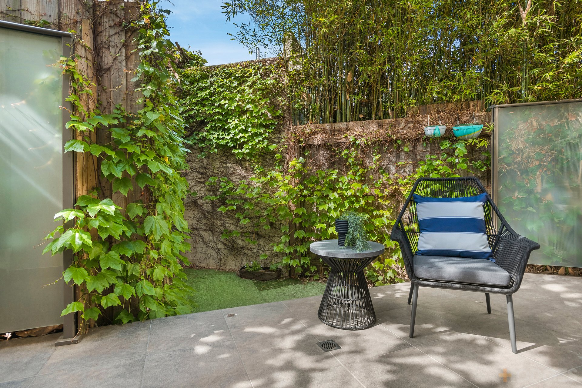 3 / 11 Railway Crescent Hampton
