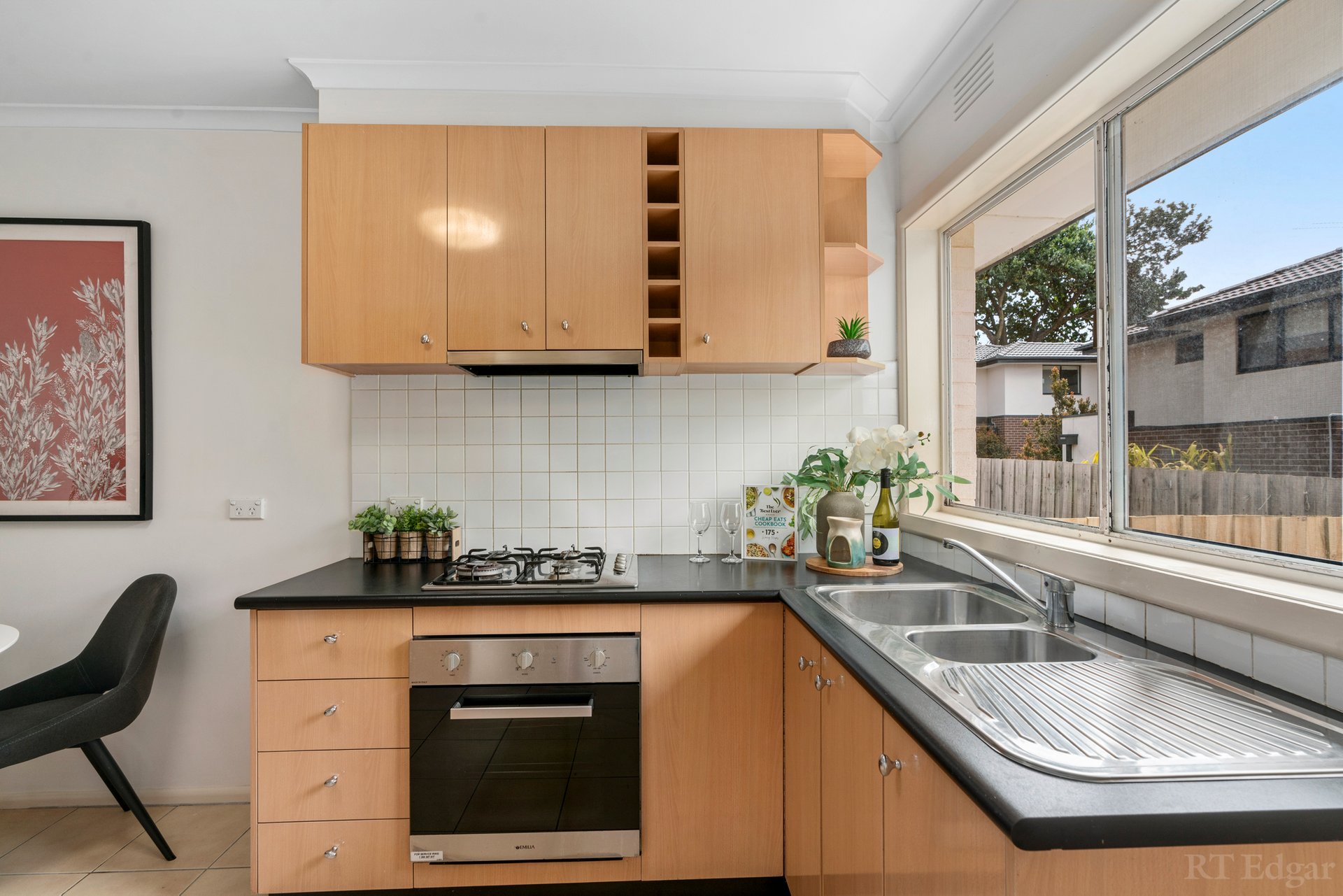 Property Gallery Thumbnail 6