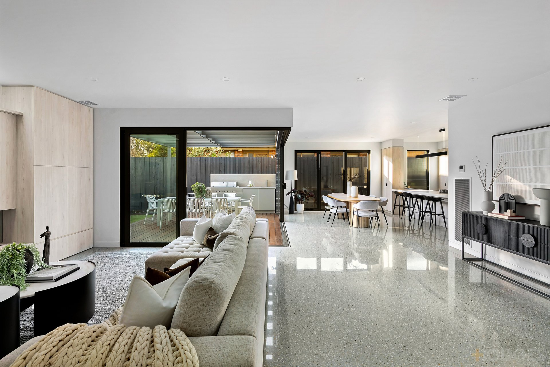 3 / 11 Turner Road Highett