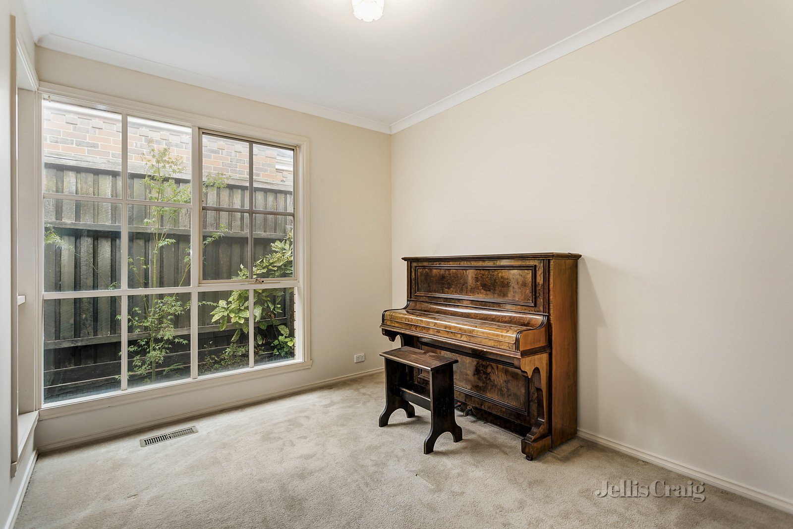 3/11 Yerrin Street, Balwyn image 8