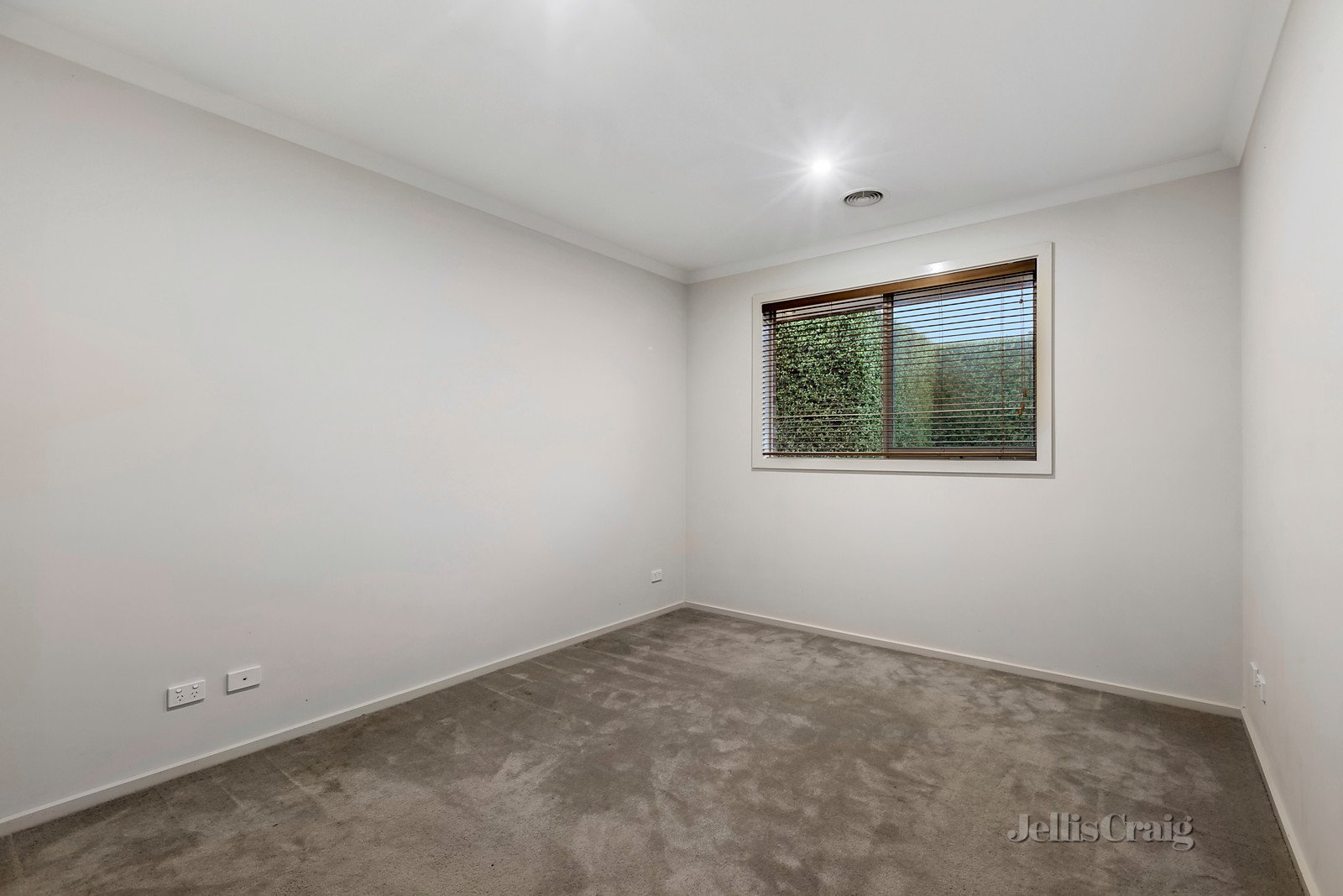 3/110-112 Neville Street, Carnegie image 11