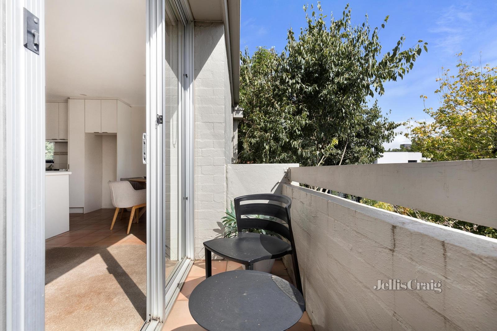 3/110 Caroline Street, South Yarra image 4