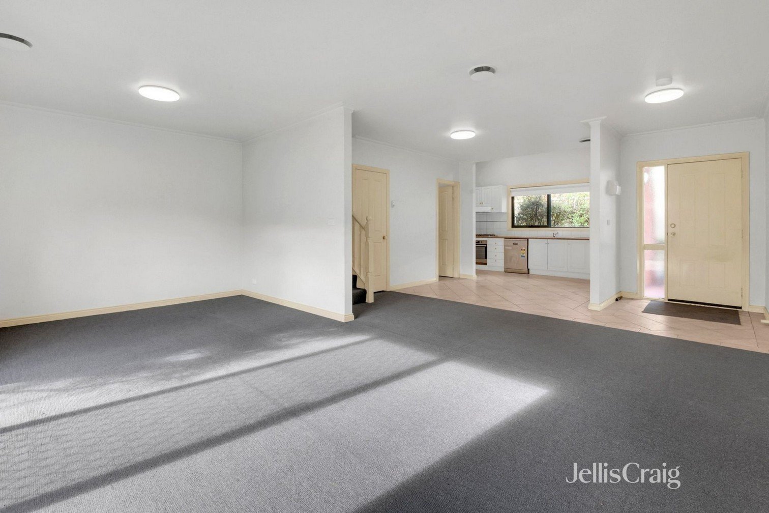 3/111 Melville Road, Brunswick&nbsp;West image 2