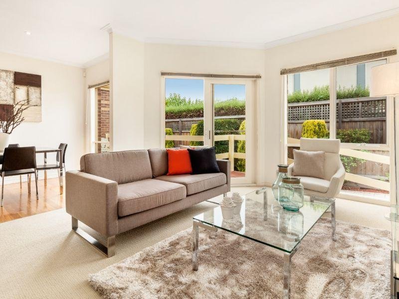 3/111 Strabane Avenue, Balwyn image 2