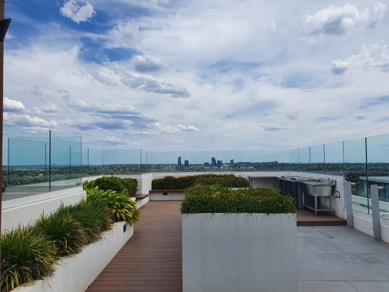 Property Gallery Thumbnail 11
