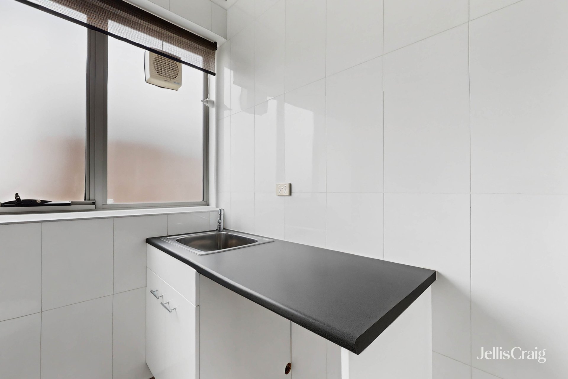 3/112 Riversdale Road, Hawthorn image 8