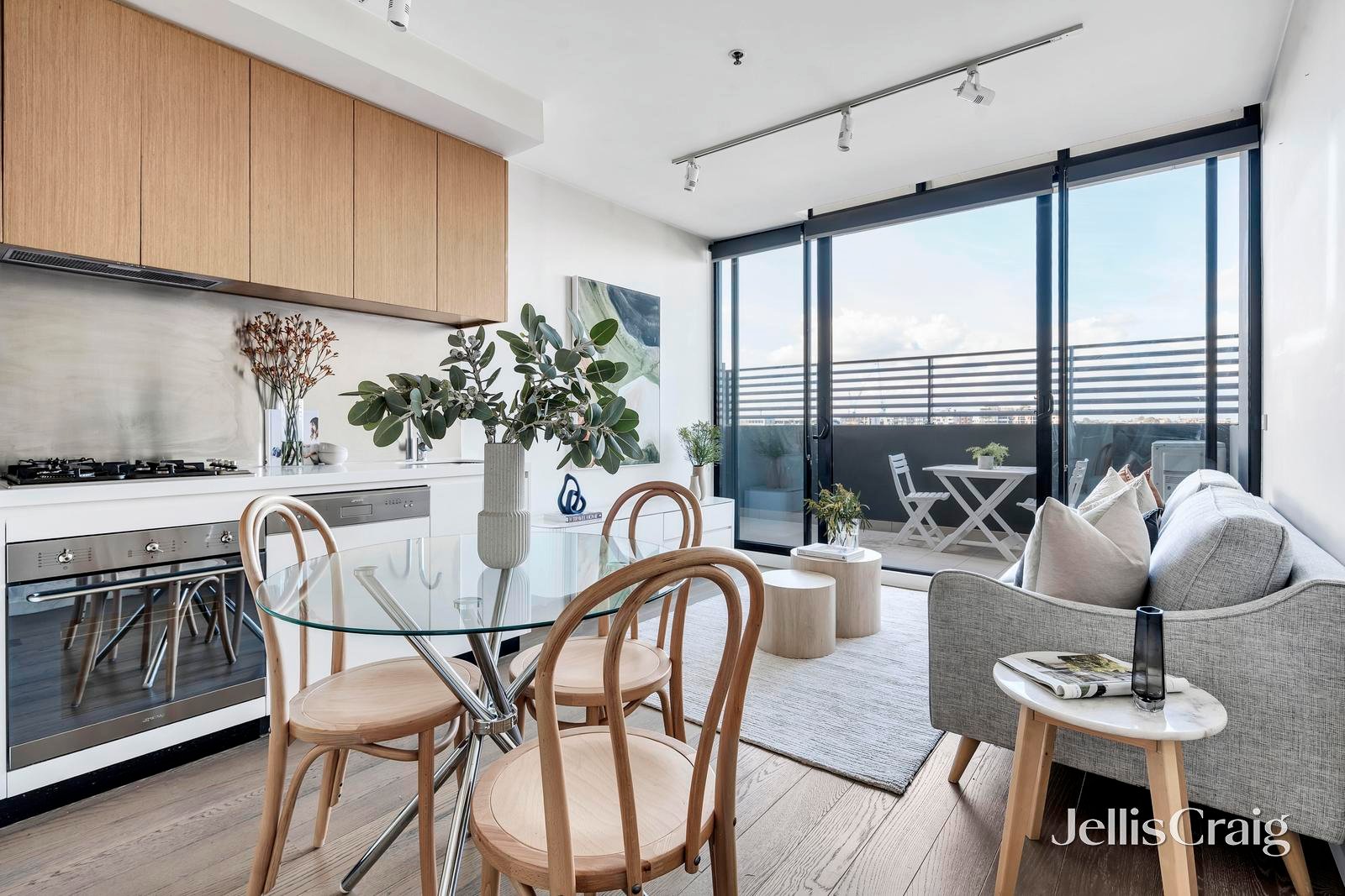 311/200 Lygon Street, Brunswick East image 6
