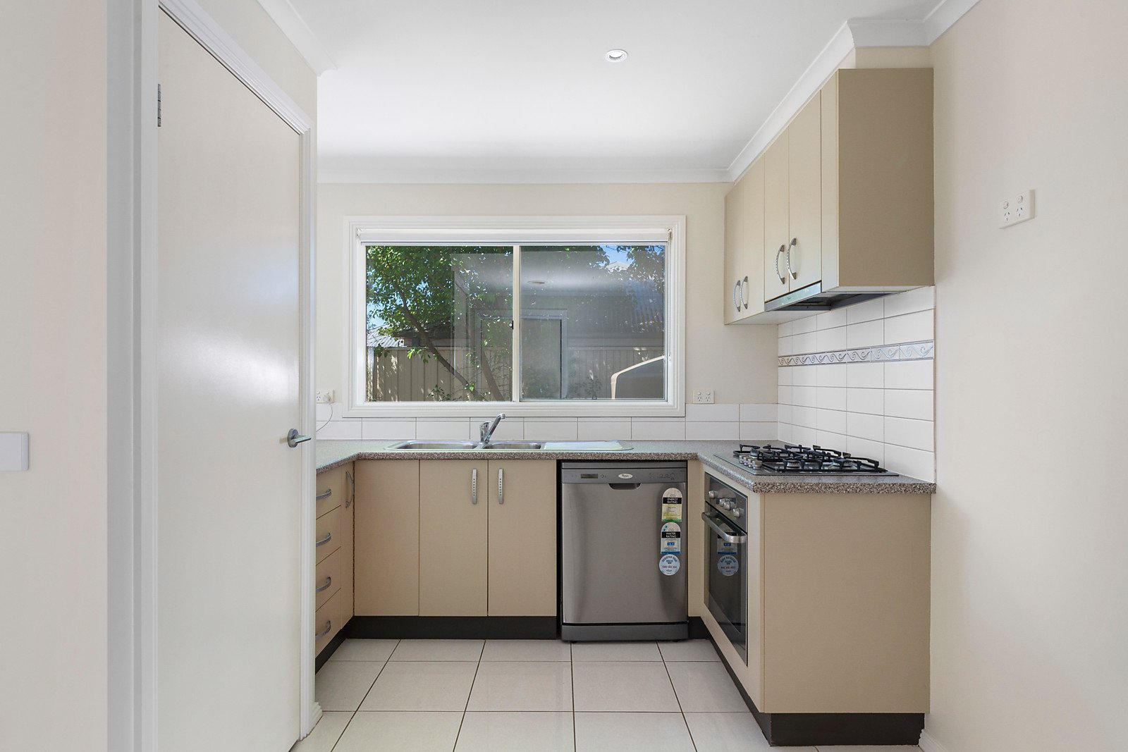 3/1129 Geelong Road, Mount Clear image 3