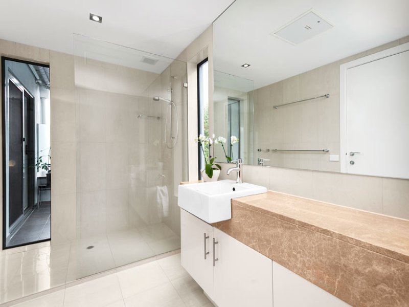 3/113 Ormond Esplanade, Elwood image 5