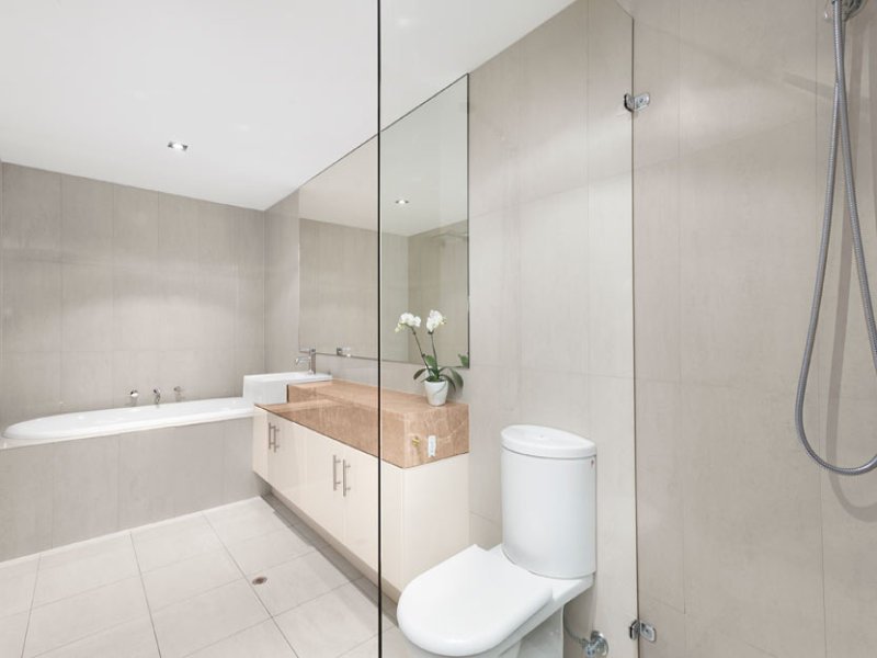 3/113 Ormond Esplanade, Elwood image 7