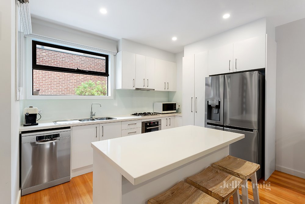 3/113 Rattray Rd, Montmorency image 4