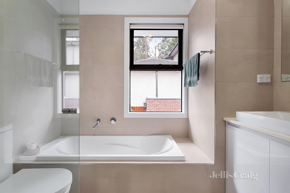 3/113 Rattray Rd, Montmorency image 7